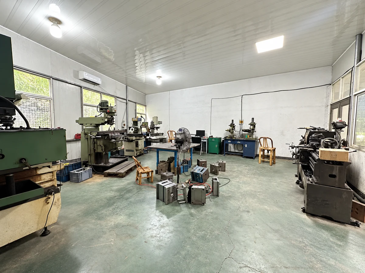TAISHENG ELECTRIC in-house mould work area